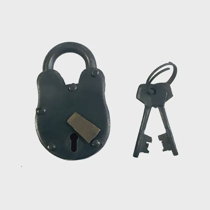 2-1/2&quot; Iron &quot;Smokehouse&quot; Lock &amp; Keys with Brass Cover Plate