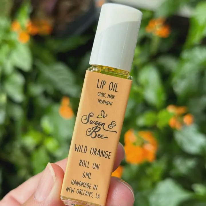 Organic Lip Oil Roll On, Wild Orange