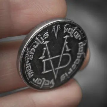Thick Iron Coin of the Faceless Man