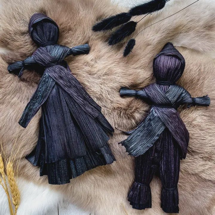 Corn Husk Doll / Folk Poppet with Smock and Hood - Black | Dress