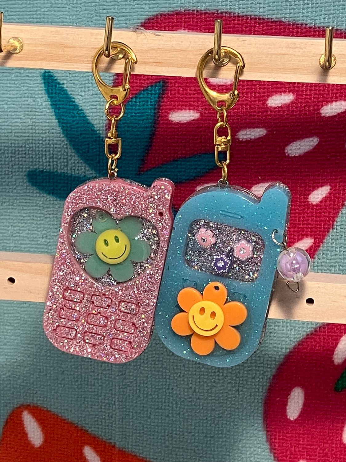 Flower Smiley Face Cellphone Keychain, Backpack Charm