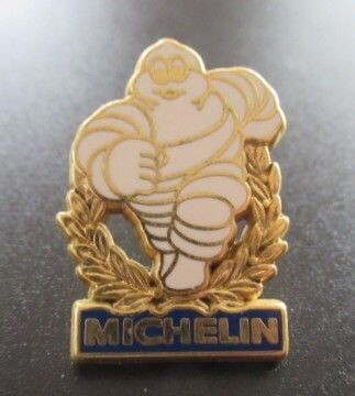 PIN'S MICHELIN -(06)
ARTHUS BERTRAND