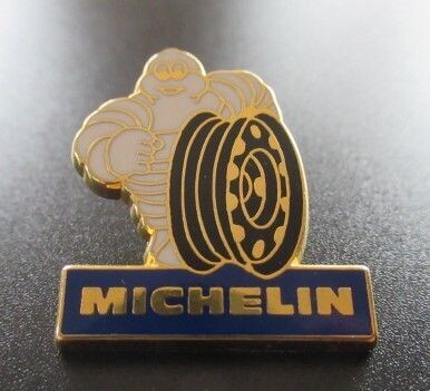 PIN'S MICHELIN -(03)
Variante 1
FRAISSE