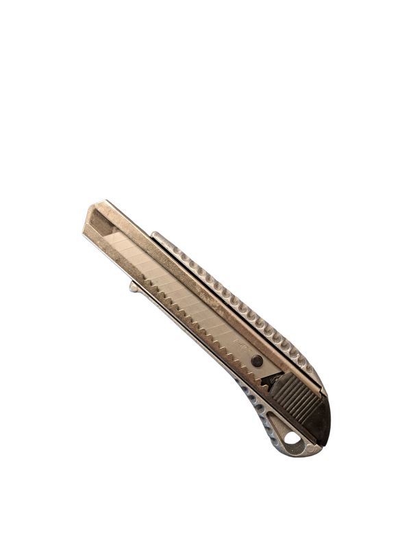 ENDURA 18mm Snap Off Retractable Knife