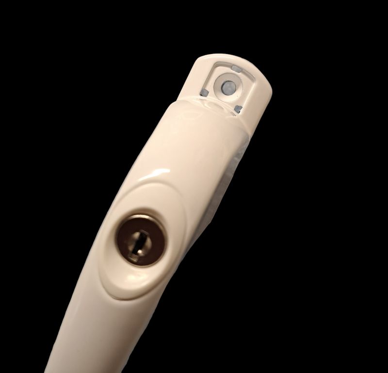 Yale White Tilt Safe TBT Handle