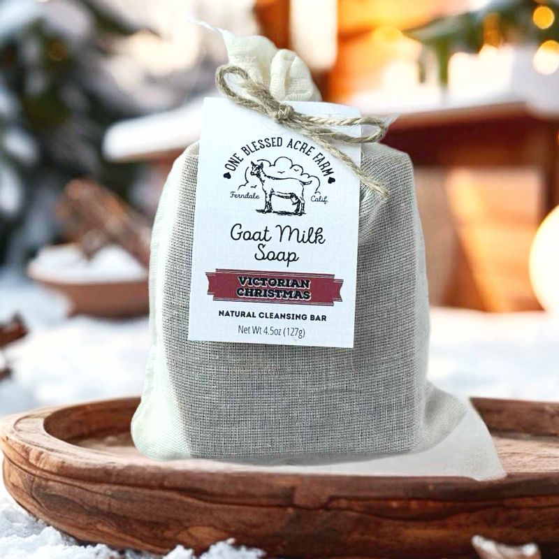 Victorian Christmas Goat Milk Bar Soap, Natural Cleansing Bar Victorian Christmas Goat Milk Bar Soap, Natural Cleansing Bar