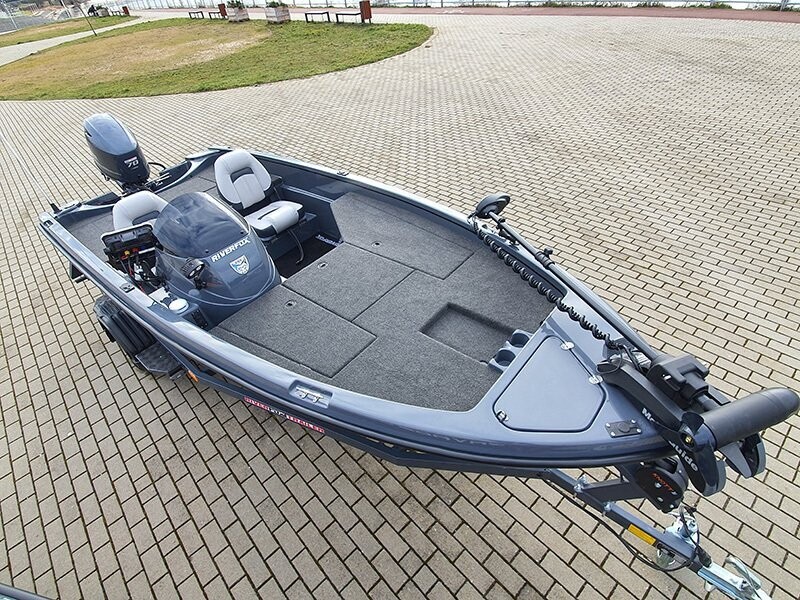 Riverfox C470 Bass Boat