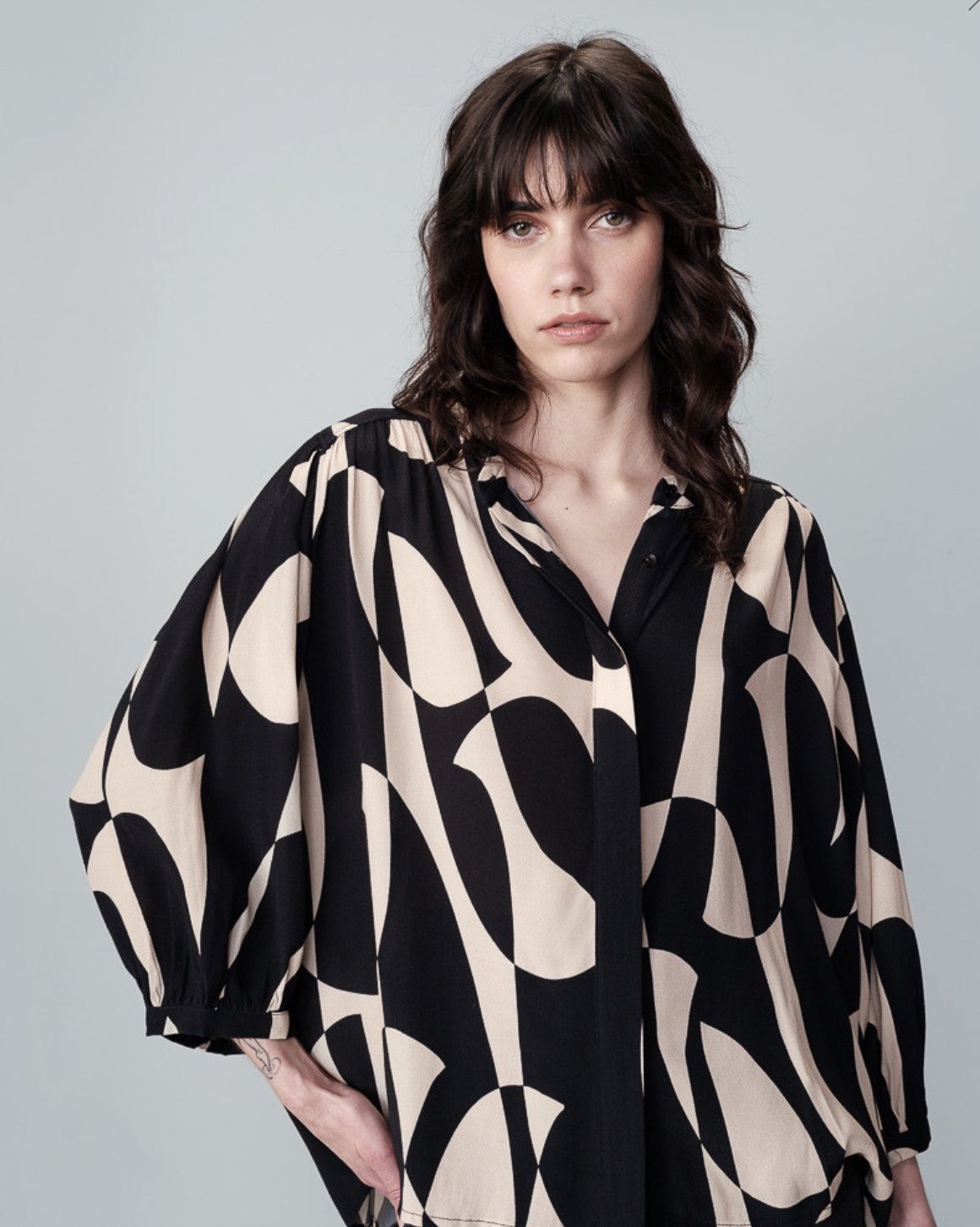Nymphea Blouse