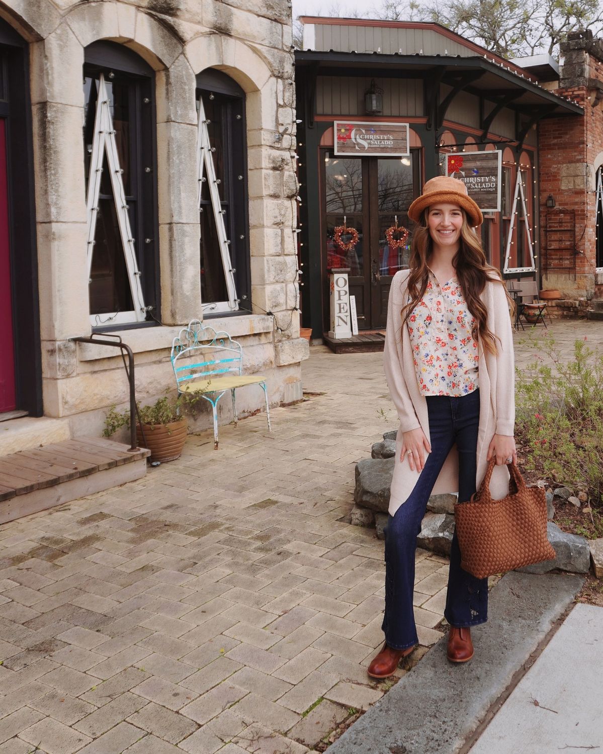 Ribbed Knit Cardigan W/Pockets