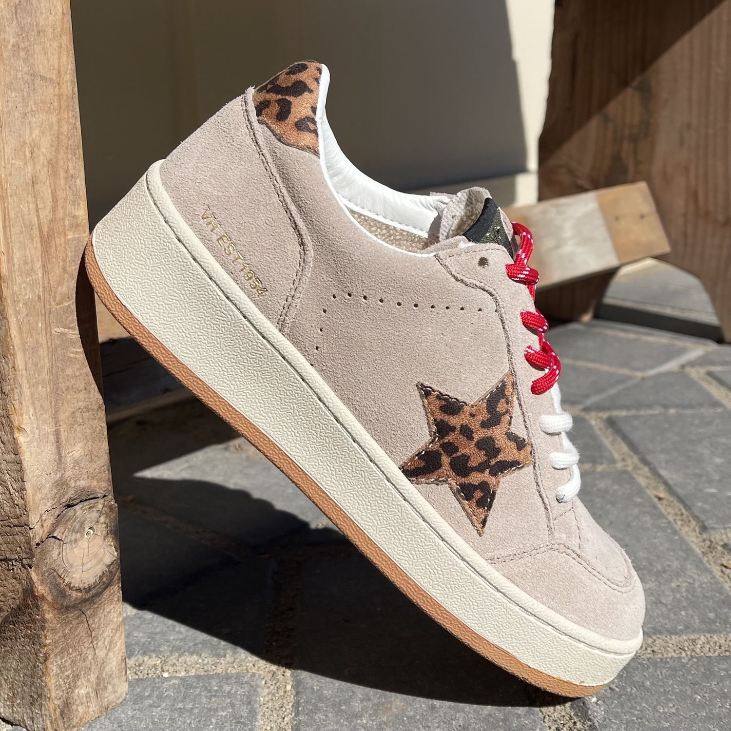 Red Lace Leopard Low Top