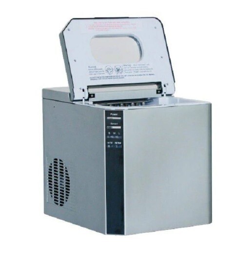 Sunbeam Ice Maker Silver