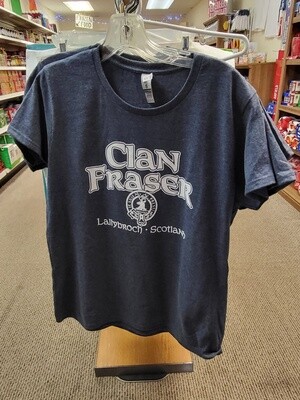 Clan Fraser Lallybroch Women&#39;s Tshirt
