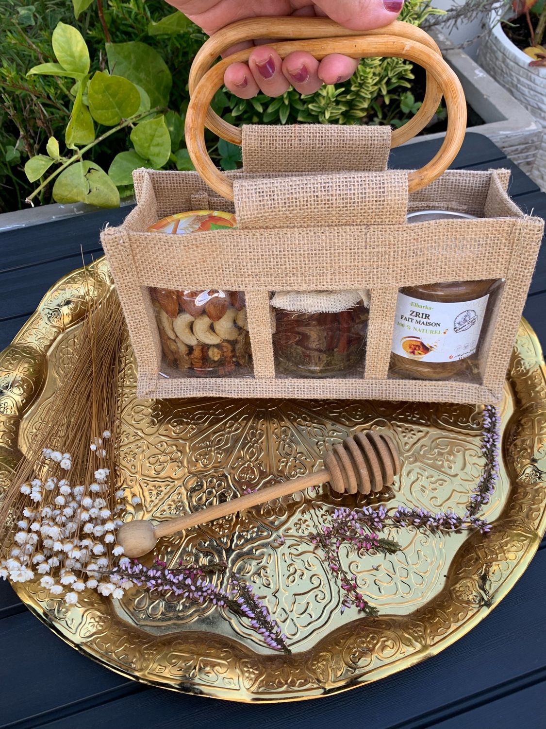Coffret Gourmet Tunisien : Saveurs Authentiques pour les Fêtes 🥳