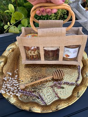 Coffret Gourmet Tunisien : Saveurs Authentiques pour les Fêtes 🥳