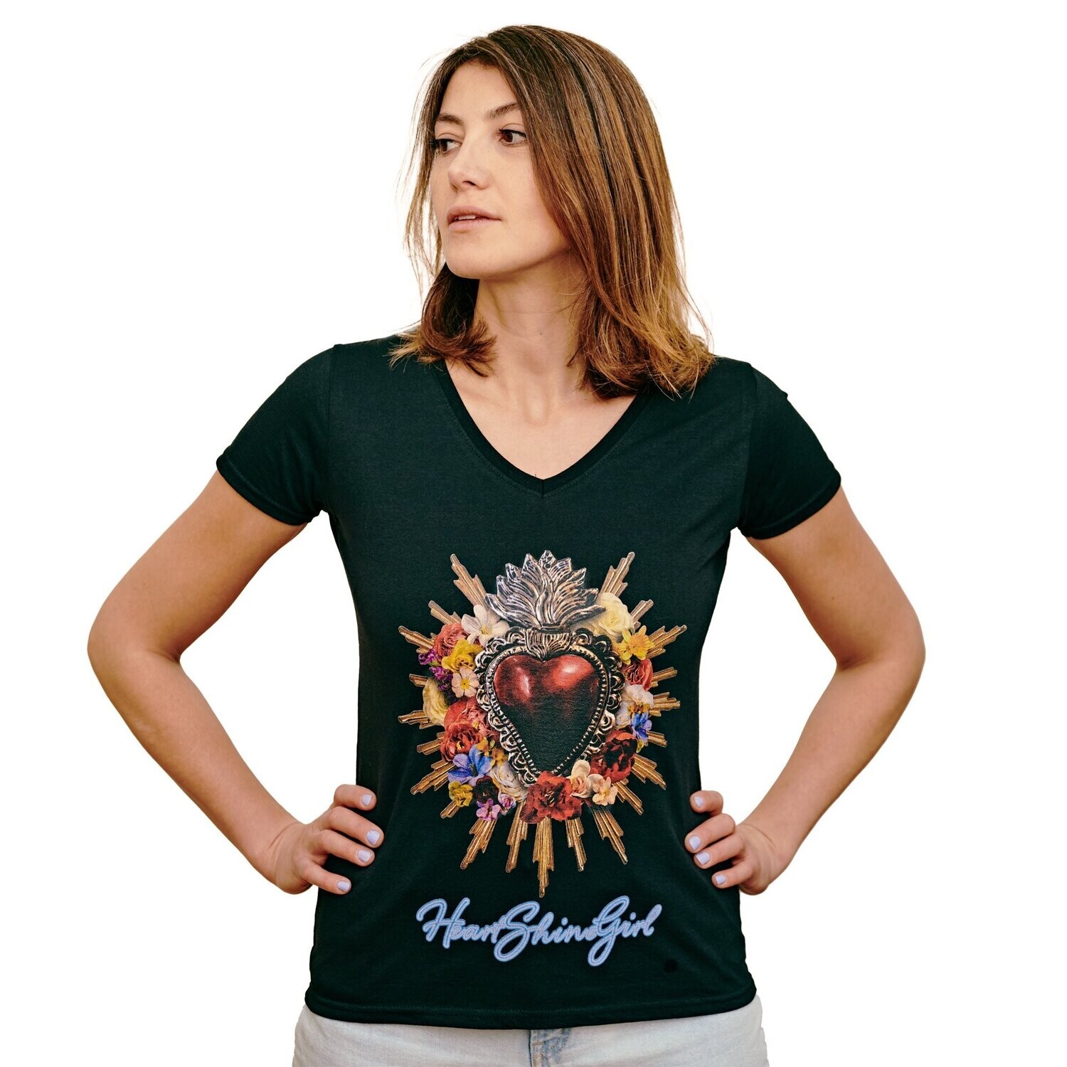 V-Neck Damen Shirt mit Motiv "Heart Shine Girl" / Richard Bargel