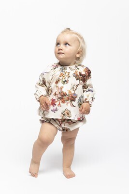 Lovely ivory floral top with long sleeves