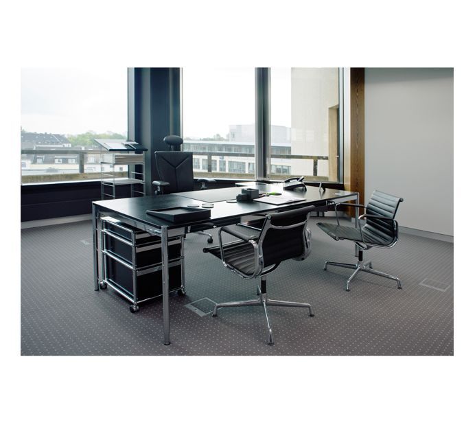 Usm Haller Table Oak 1500