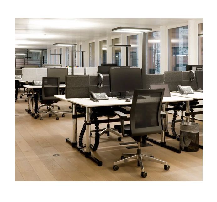 Usm Kitos Table MDF 1750