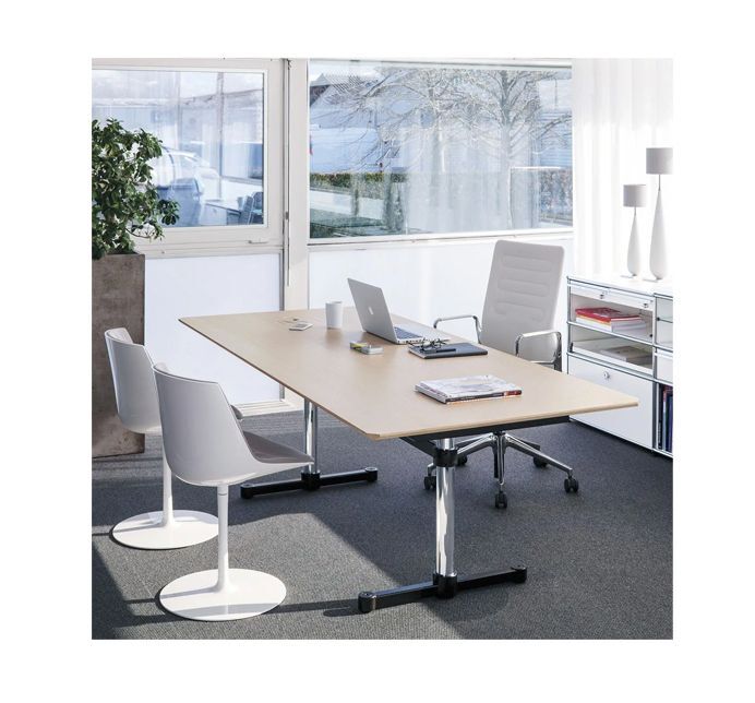Usm Kitos Table lacquered wood 1750