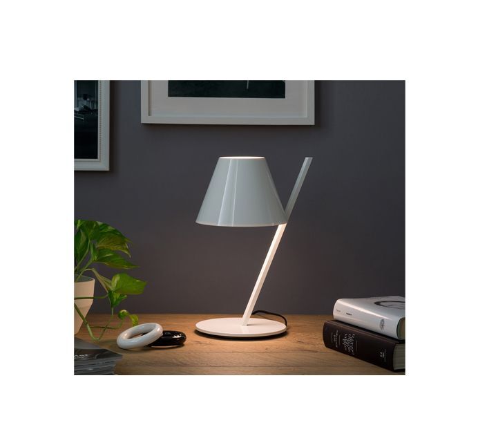 La Petite Table Lamp by Artemide