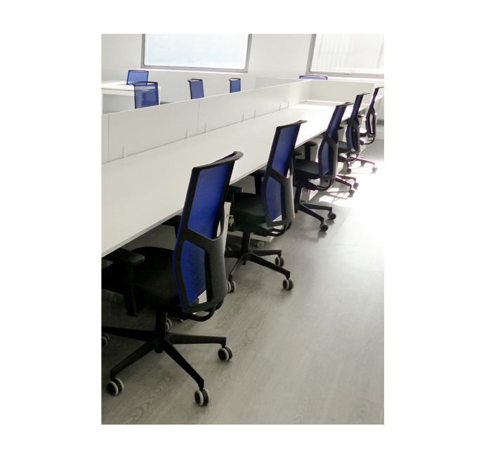Atika swivel chair nylon base Dileoffice