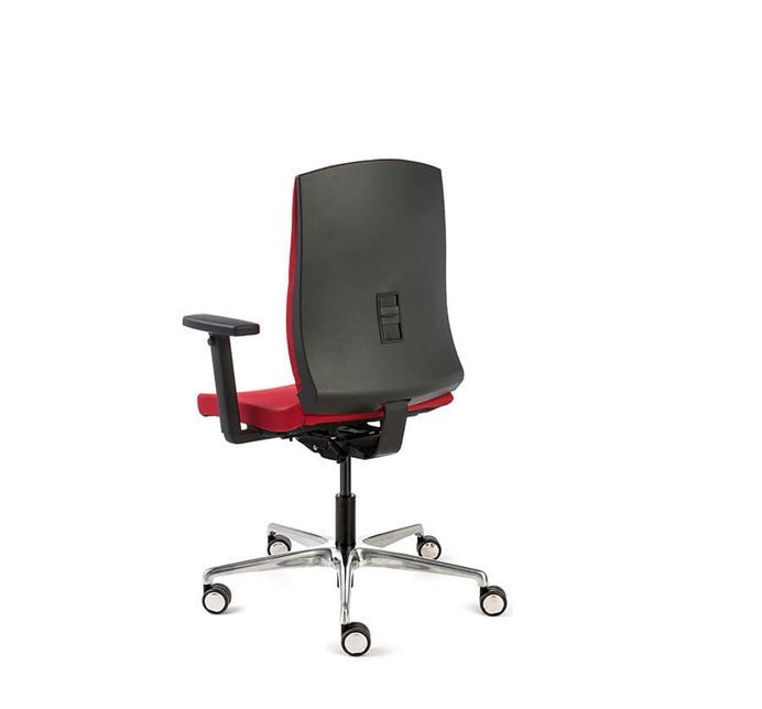 Flexa swivel upholstered chair with aluminium base Dileoffice.