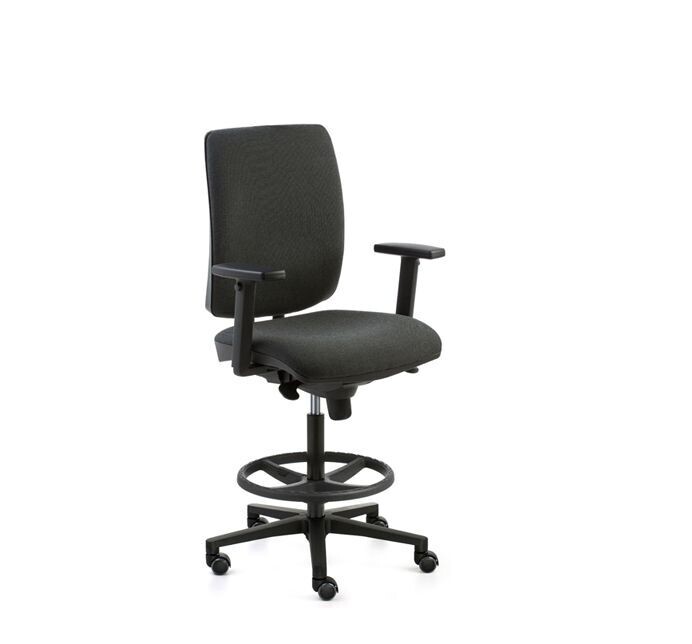 SignoPro upholstered chair/stool nylon base Dileoffice.
