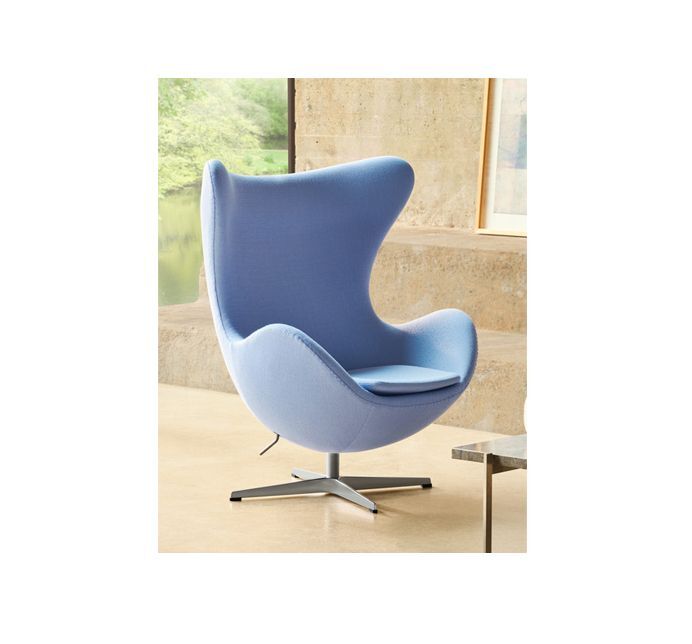 Egg lounge chair upholstered with aluminum base Fritz Hansen