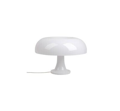 Nessino table lamp by Artemide Nessino table lamp by Artemide