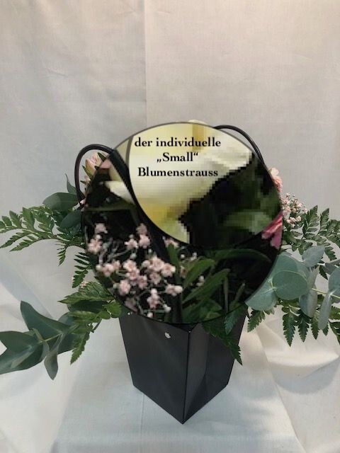 Überraschungs-Blumenstrauß