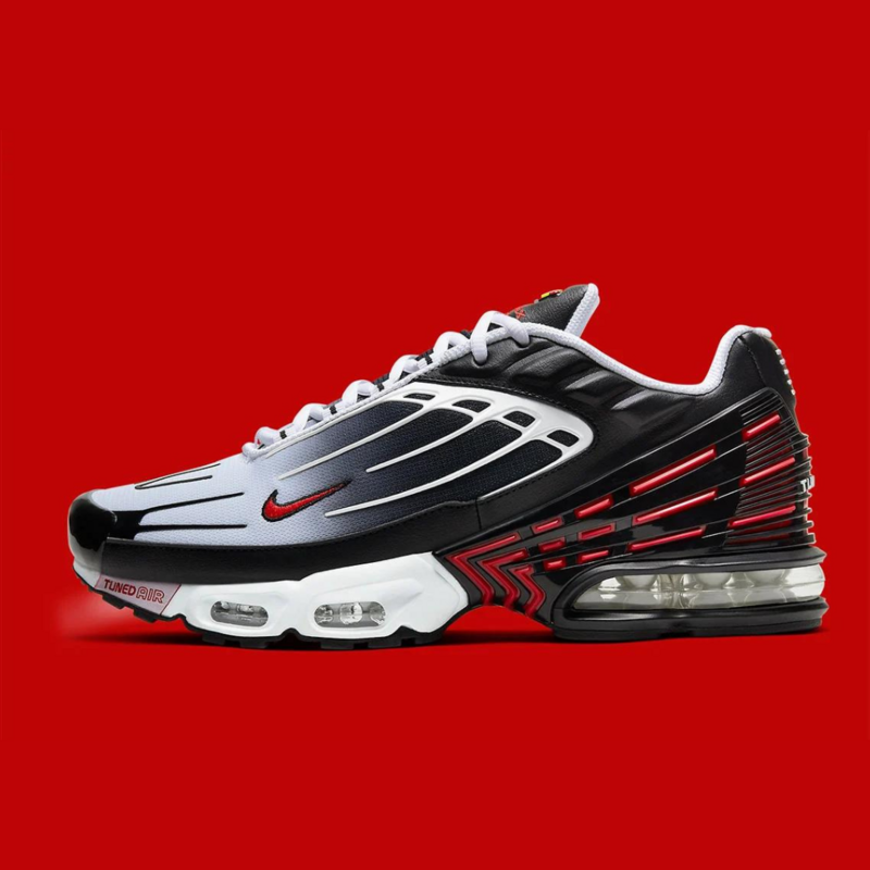red air max plus 3