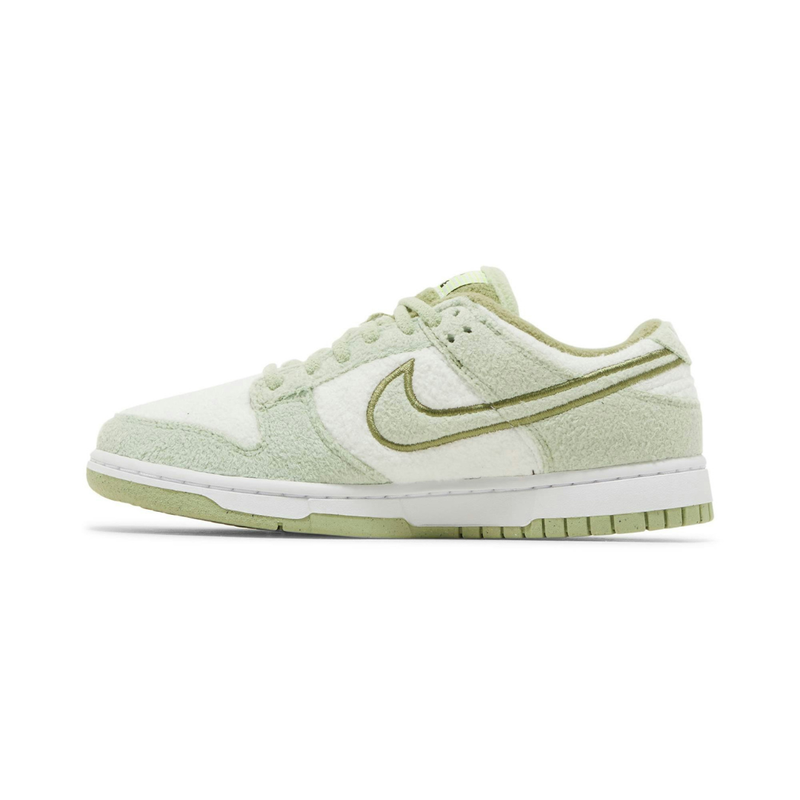 Nike Dunk Low &#39;Fleece - Honeydew&#39;