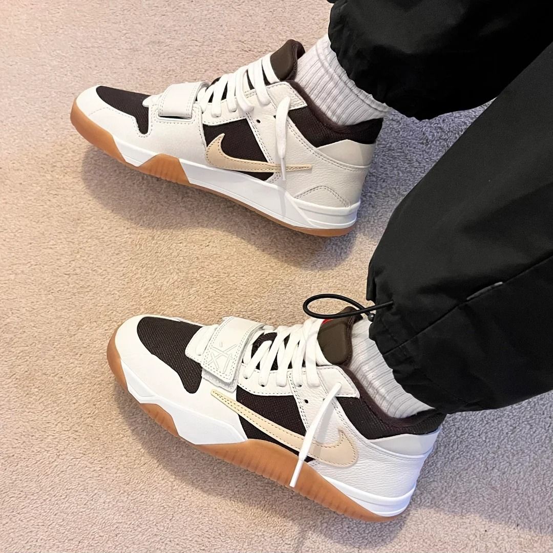 Travis Scott x Jordan Jumpman Jack TR.