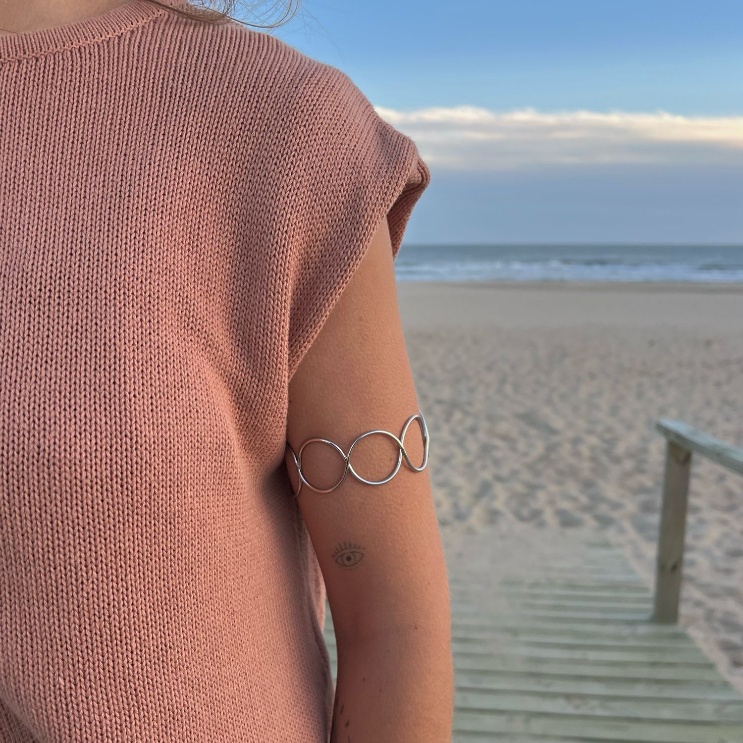 Brazalete Arm cuff Círculos