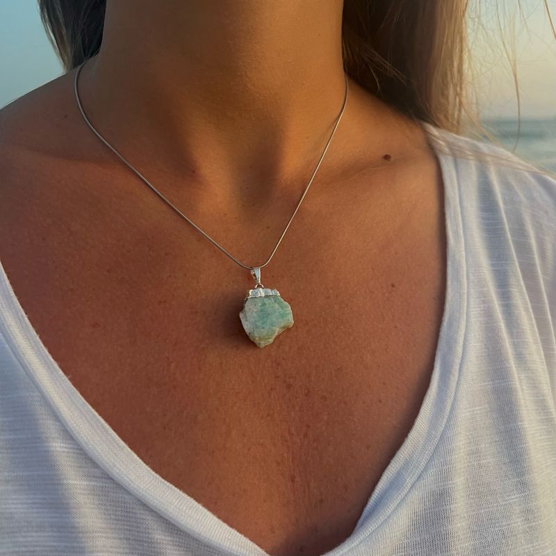 Cadena con dije Amazonita