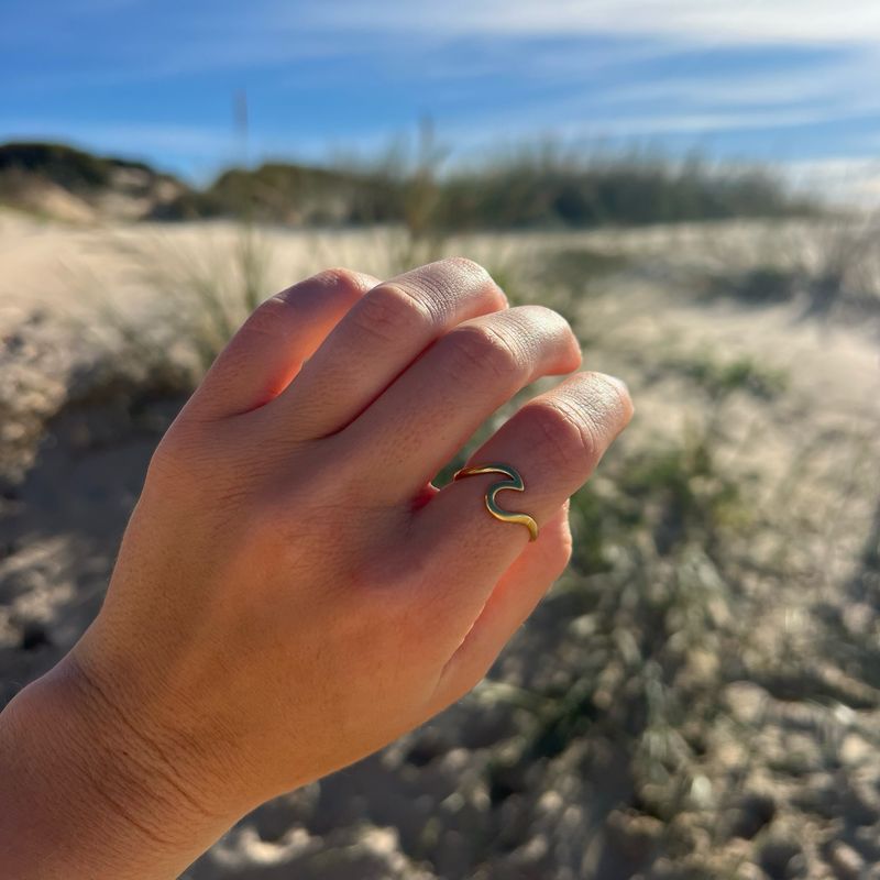 Anillo Ola Acero Dorado
