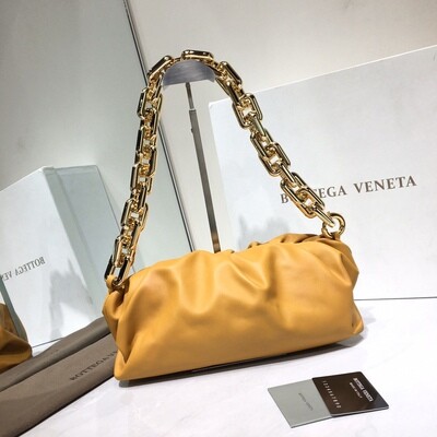BOLSA THE CHAIN POUCH AMARELA - BOTTEGA VENETA
