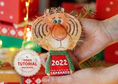 Cookie class - Christmas Tiger. Step-by-step video tutorial