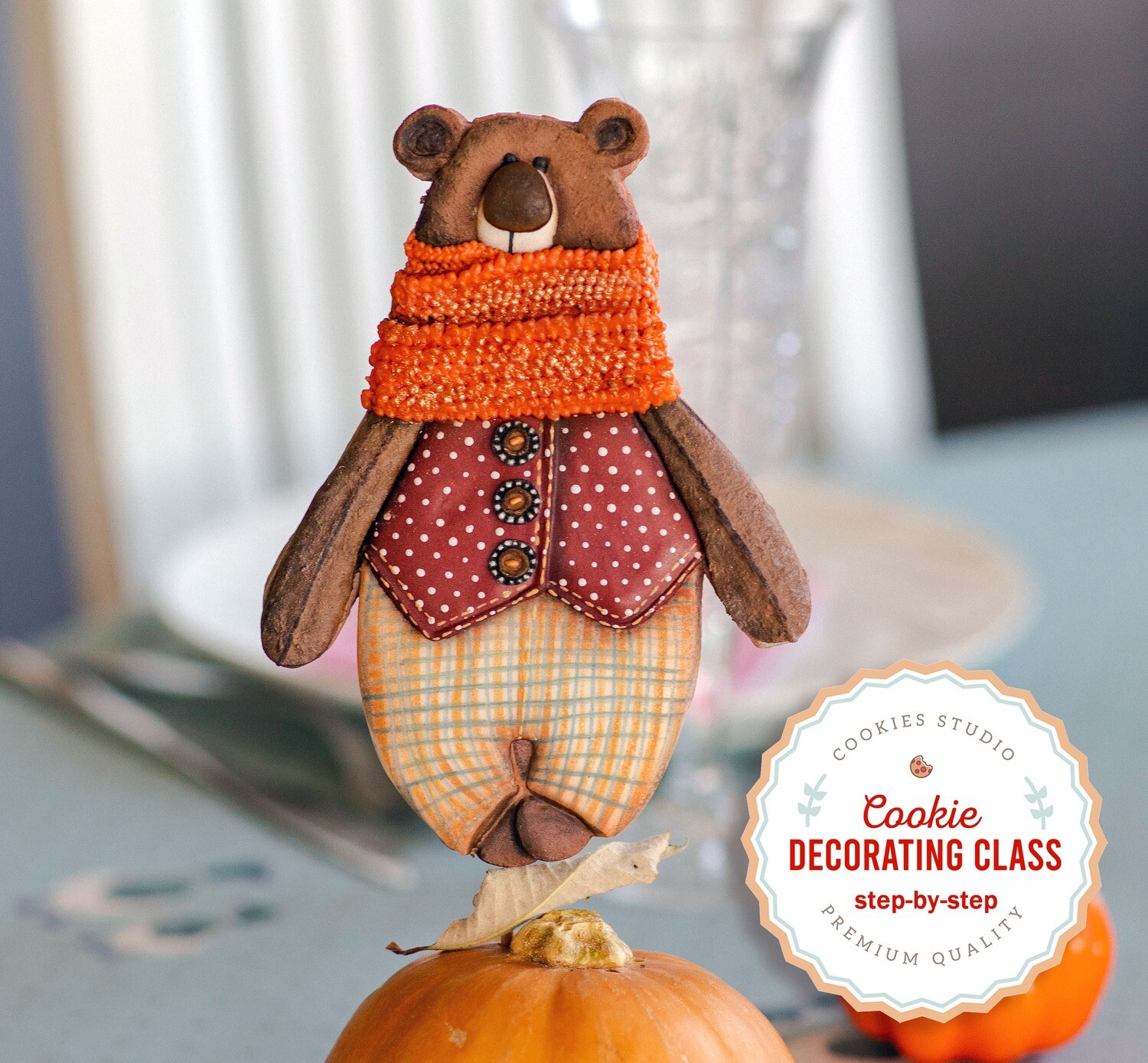 Cookie decorating class - Autumn Bear. Step by Step video tutorials in English