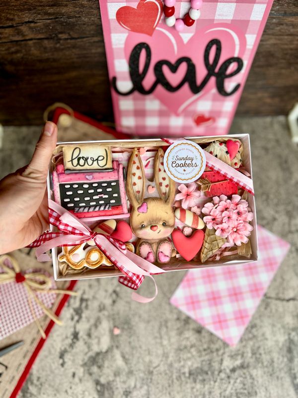 Sweet Elegance Cookie Box