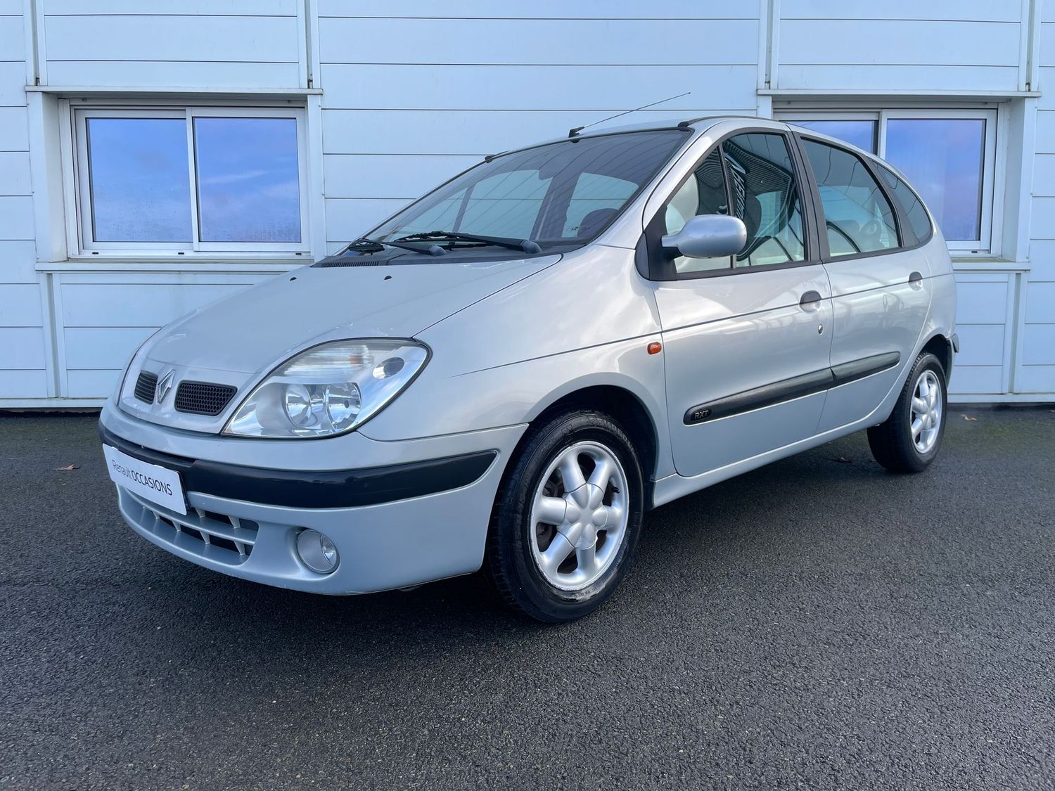 RENAULT SCENIC