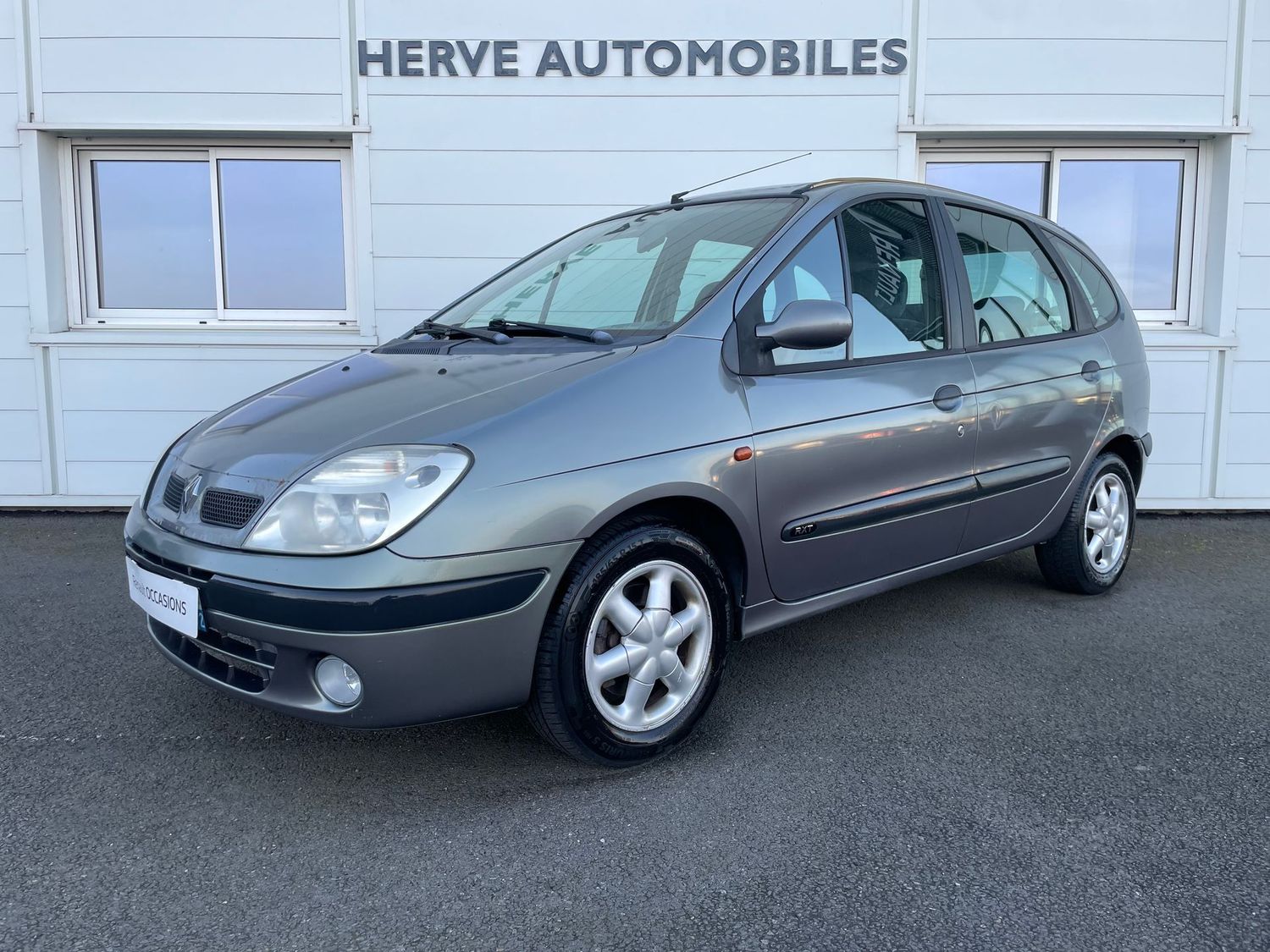 RENAULT SCENIC