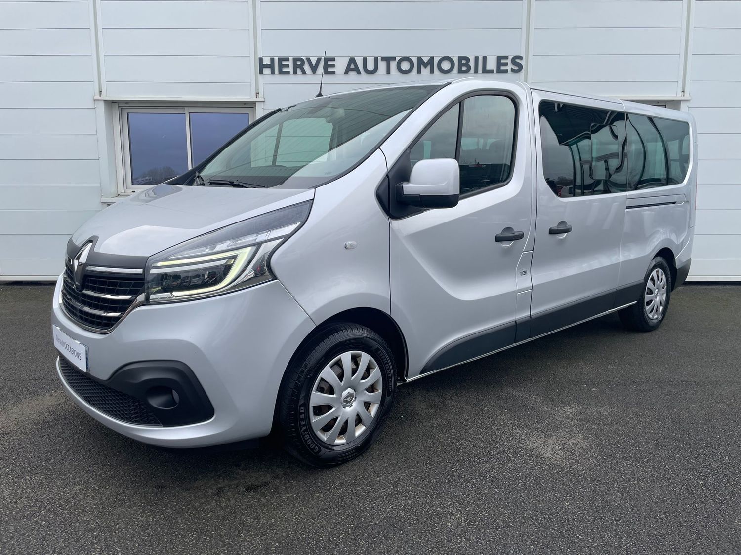 RENAULT TRAFIC COMBI RENAULT TRAFIC COMBI