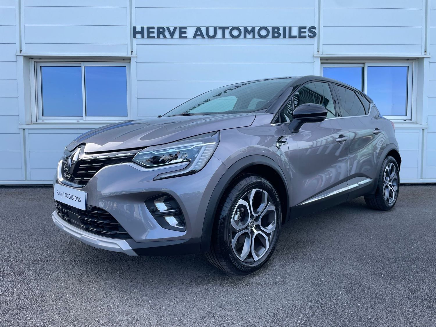 RENAULT CAPTUR