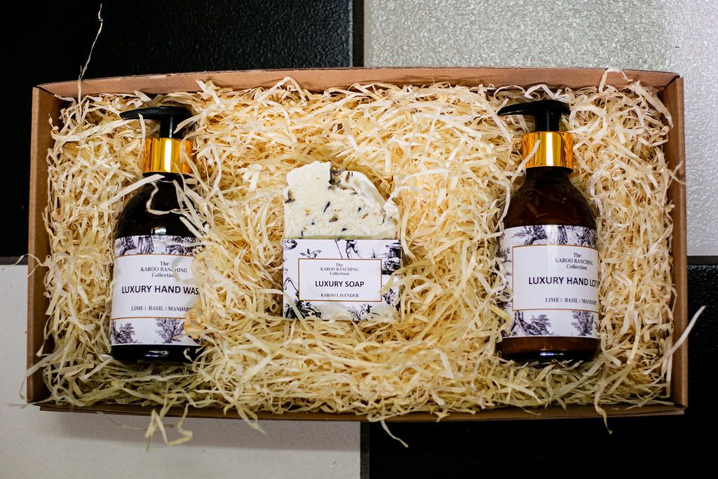 LUXURY HAND CARE Gift Set