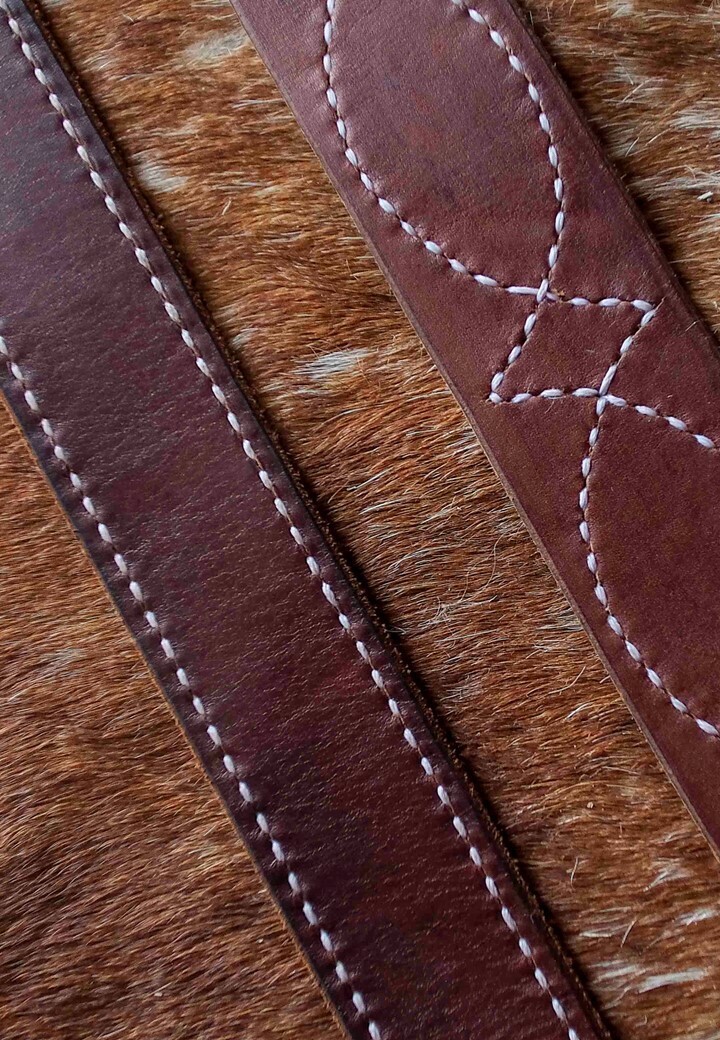 KAROO RANCHING 100% Full Grain Leather Belt & Buckle KAROO RANCHING 100% Full Grain Leather Belt & Buckle