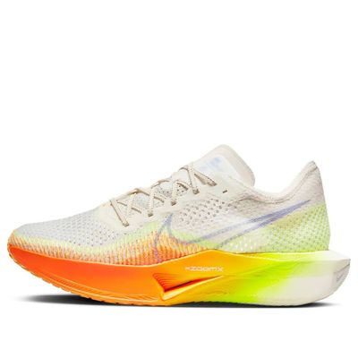 Nike ZoomX VaporFly Next% 3 &#39;Sail Orange&#39;