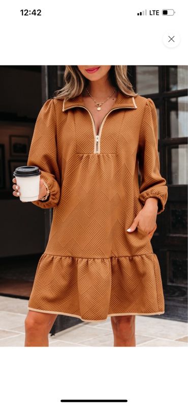 Quarter Sleeve Collared Dress