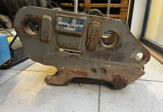 Attache rapide hydraulique Arden qa20 - qa21