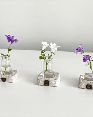 Brons mini vaasje 'Little Things'